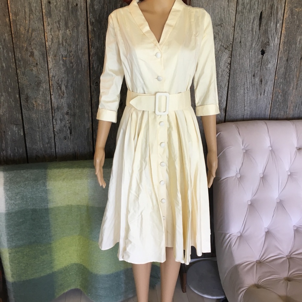 Heartbreaker Haute buttercream vintage dress XS